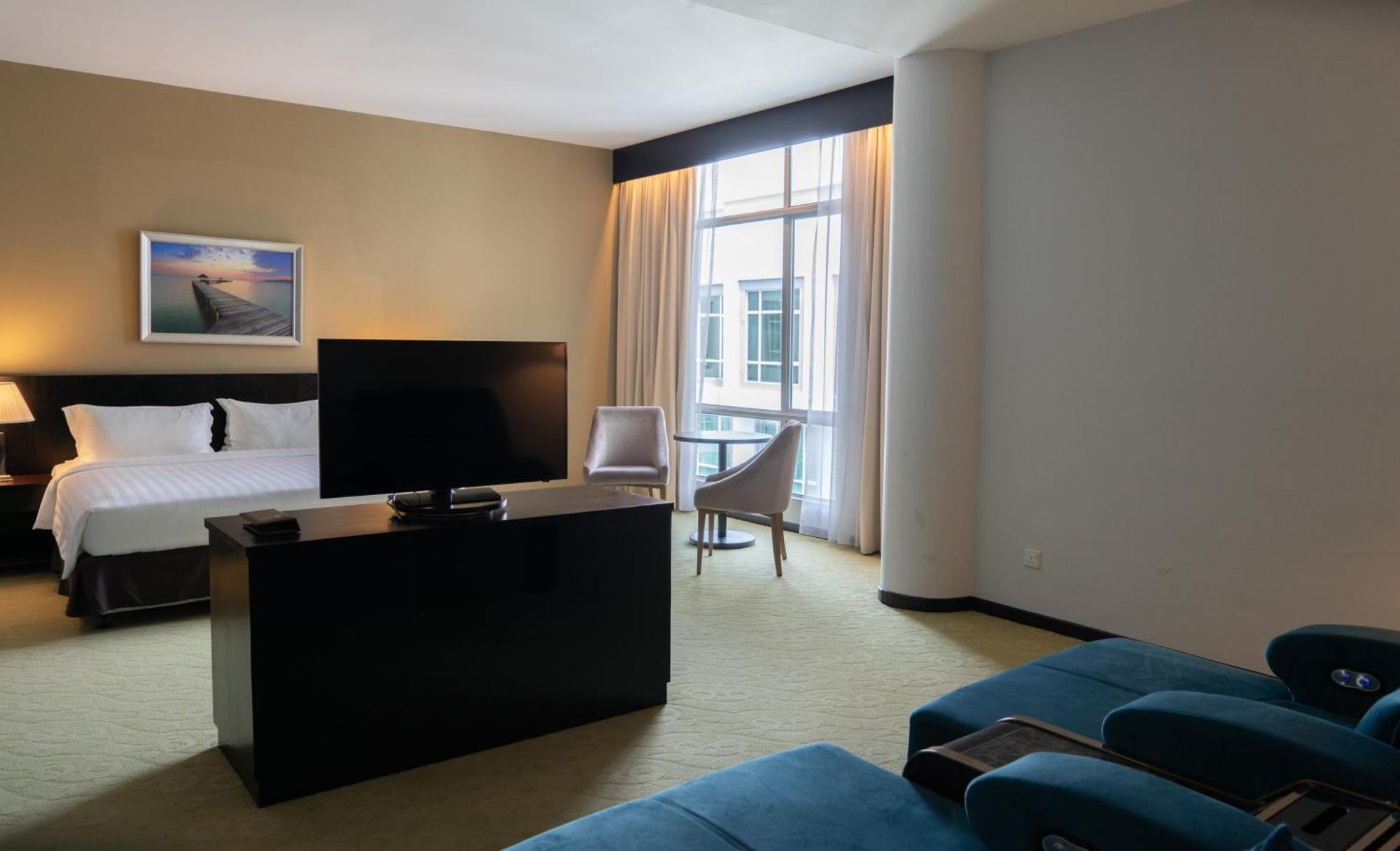 Pan Borneo Hotel Кота-Кинабалу Экстерьер фото